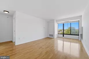 2001 Hamilton St, Philadelphia, PA 19130 - Photo 5
