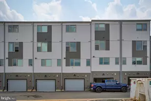 2026 Northbank Pl, Philadelphia, PA 19125 - Photo 15