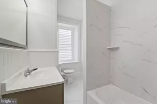 303 Green Ln, Philadelphia, PA 19128 - Photo 31