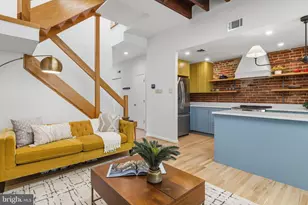 1133 Waverly St, Philadelphia, PA 19147 - Photo 9