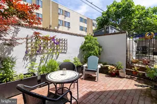 1133 Waverly St, Philadelphia, PA 19147 - Photo 7