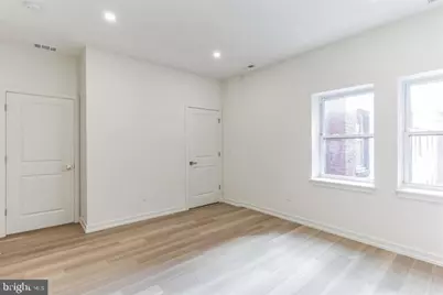 2130 Locust Street #D1, Philadelphia, PA 19103 - Photo 11