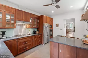 1118 Shackamaxon St, Philadelphia, PA 19125 - Photo 9
