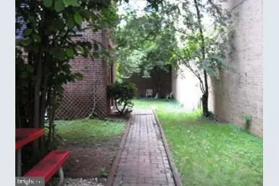 30 22nd Street S #20, Philadelphia, PA 19103 - Photo 25