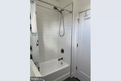 650 N 13th Street, Philadelphia, PA 19123 - Photo 31