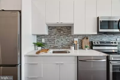 813 N Broad Street #UNIT 107, Philadelphia, PA 19123 - Photo 9