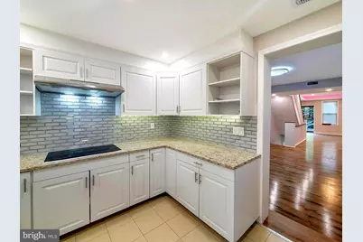 534 W Huntingdon Street, Philadelphia, PA 19133 - Photo 5