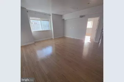 628 N 11th Street #6, Philadelphia, PA 19123 - Photo 3