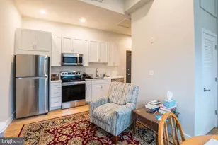 1300 S 19th St, Philadelphia, PA 19146 - Photo 3