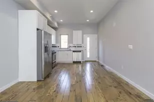 2040 E Susquehanna Ave, Philadelphia, PA 19125 - Photo 3