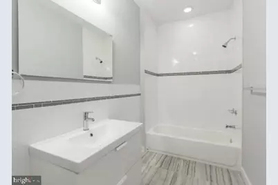 2040 E Susquehanna Avenue, Philadelphia, PA 19125 - Photo 11