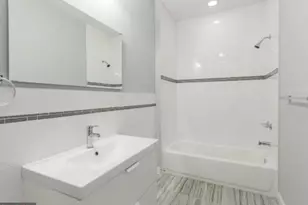 2040 E Susquehanna Ave, Philadelphia, PA 19125 - Photo 11