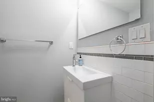 2040 E Susquehanna Ave, Philadelphia, PA 19125 - Photo 25