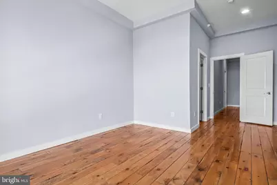 2040 E Susquehanna Avenue, Philadelphia, PA 19125 - Photo 11