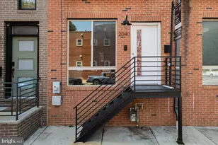 2040 E Susquehanna Ave, Philadelphia, PA 19125 - Photo 3