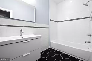2040 E Susquehanna Ave, Philadelphia, PA 19125 - Photo 17