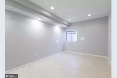 2040 E Susquehanna Avenue, Philadelphia, PA 19125 - Photo 7