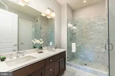 410 S Front Street #102, Philadelphia, PA 19147 - Photo 15