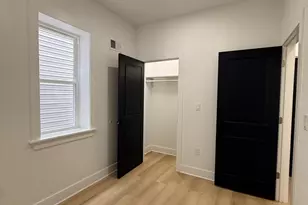 1220 W Airdrie St, Philadelphia, PA 19140 - Photo 23