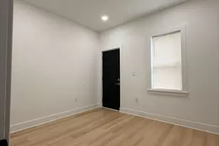 1220 W Airdrie St, Philadelphia, PA 19140 - Photo 25