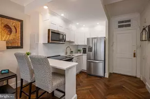 1324 Locust St, Philadelphia, PA 19107 - Photo 7