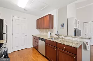 1 Academy Cir, Philadelphia, PA 19146 - Photo 9