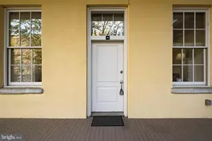 1 Academy Cir, Philadelphia, PA 19146 - Photo 25