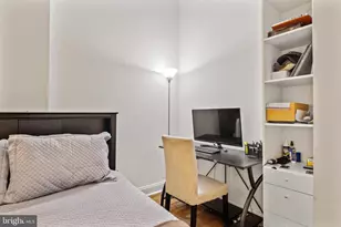 1 Academy Cir, Philadelphia, PA 19146 - Photo 19