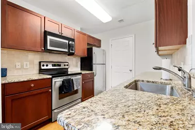 1 Academy Circle #210, Philadelphia, PA 19146 - Photo 7