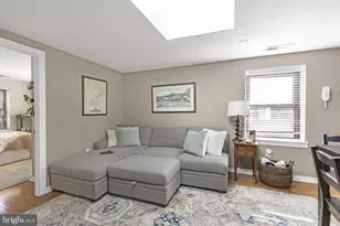 1102 N 4th St, Philadelphia, PA 19123 - Photo 3