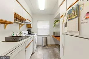 427 Shawmont Ave, Philadelphia, PA 19128 - Photo 9