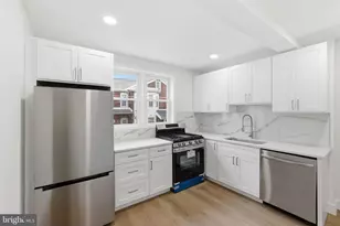 213 Hermitage St, Philadelphia, PA 19127 - Photo 3