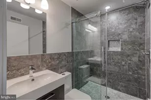 1940 N 8th St, Philadelphia, PA 19122 - Photo 9