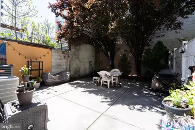 2028 S 13th Street, Philadelphia, PA 19148 - Photo 9