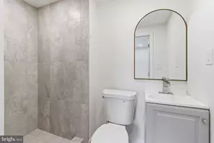 213 Hermitage St, Philadelphia, PA 19127 - Photo 9