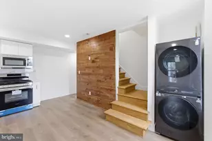 213 Hermitage St, Philadelphia, PA 19127 - Photo 5