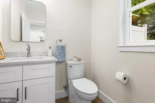 486 Shurs Ln, Philadelphia, PA 19128 - Photo 13