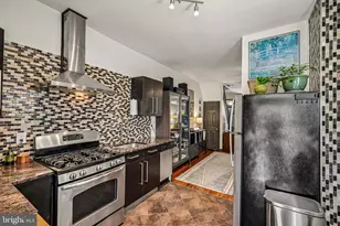1648 S Lawrence St, Philadelphia, PA 19148 - Photo 13