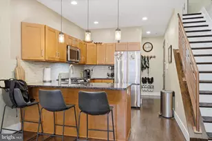 844 N 15th St, Philadelphia, PA 19130 - Photo 5