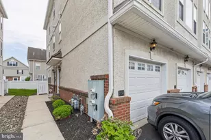 2134 Verona Dr, Philadelphia, PA 19145 - Photo 3