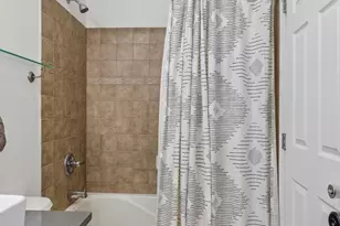 2134 Verona Dr, Philadelphia, PA 19145 - Photo 35