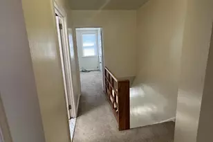 181 E Walnut Park Dr, Philadelphia, PA 19120 - Photo 7