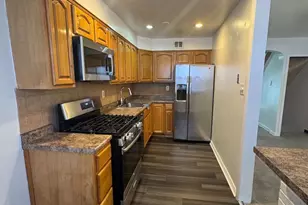 181 E Walnut Park Dr, Philadelphia, PA 19120 - Photo 5