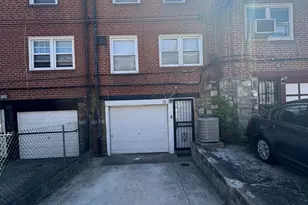 181 E Walnut Park Dr, Philadelphia, PA 19120 - Photo 15