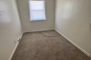 181 E Walnut Park Dr, Philadelphia, PA 19120 - Photo 11