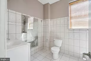1936 N 7th St, Philadelphia, PA 19122 - Photo 15