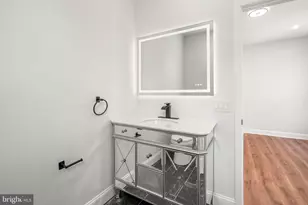 895 N 66th St, Philadelphia, PA 19151 - Photo 29