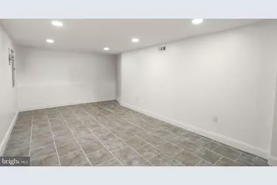895 N 66th Street, Philadelphia, PA 19151 - Photo 31
