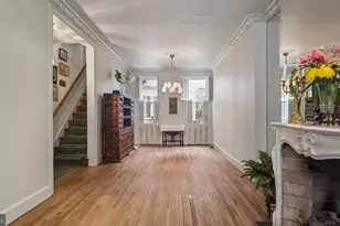2049 Appletree St, Philadelphia, PA 19103 - Photo 11