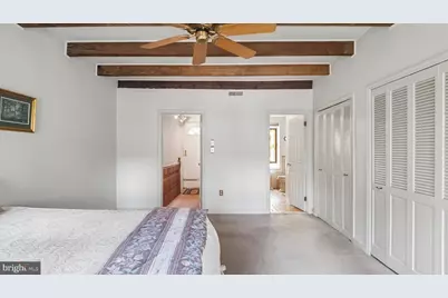2049 Appletree Street, Philadelphia, PA 19103 - Photo 39
